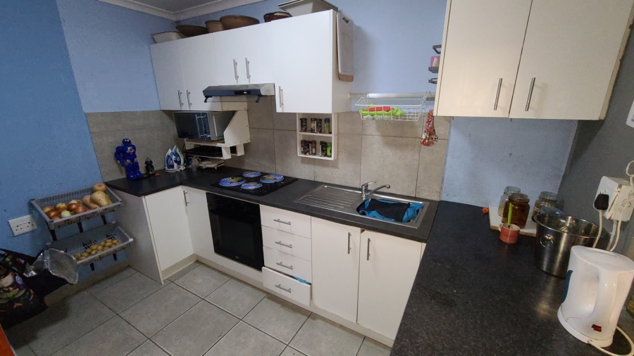 3 Bedroom Property for Sale in Bishop Lavis Western Cape